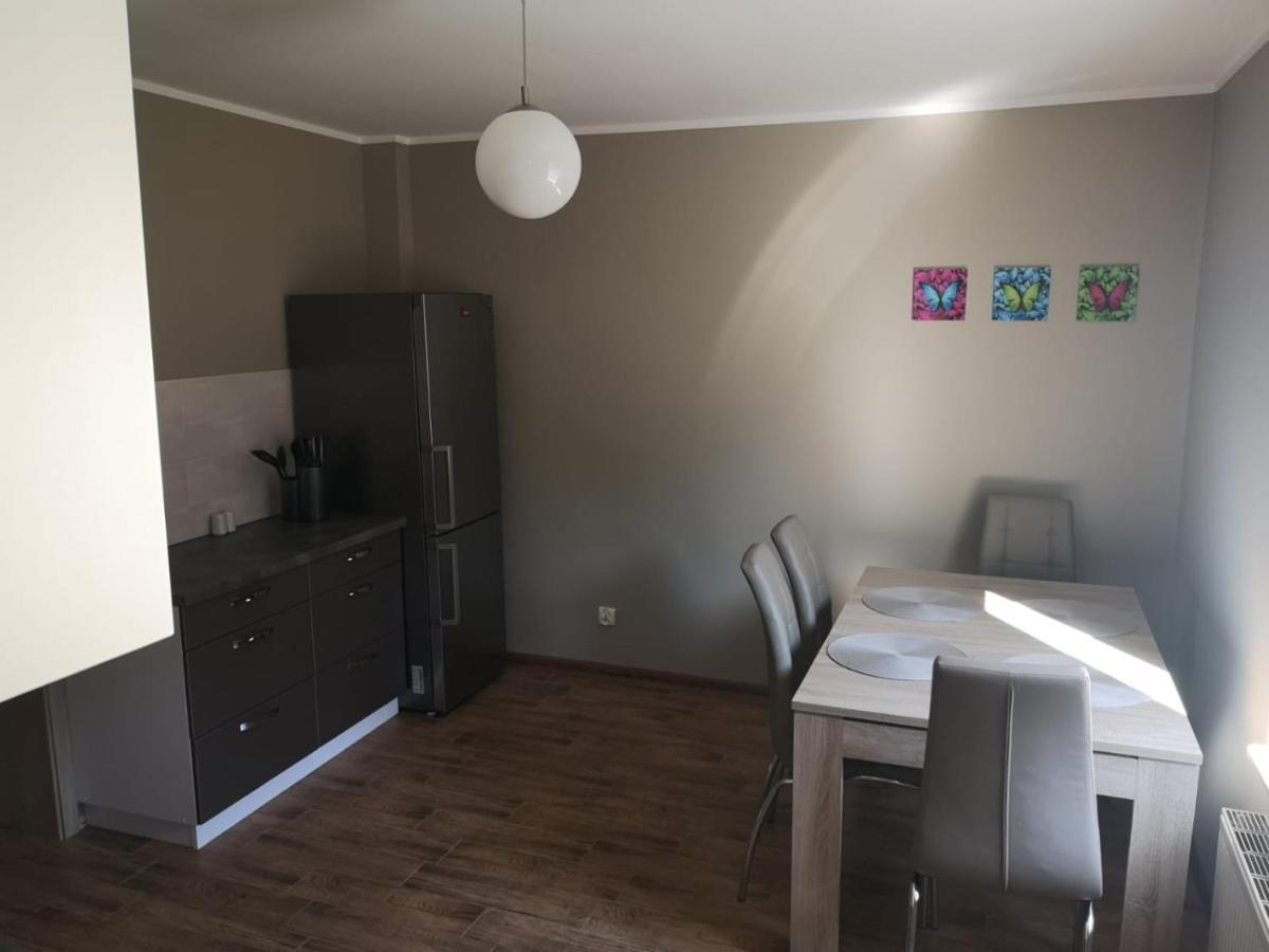 Samodzielne Mieszkanie Na Parterze Domu Gardna Wielka Bagian luar foto